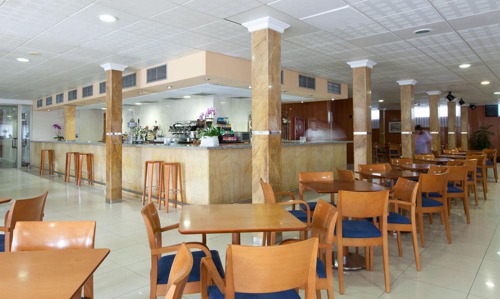 Hotel Carlos I Бенидорм Экстерьер фото
