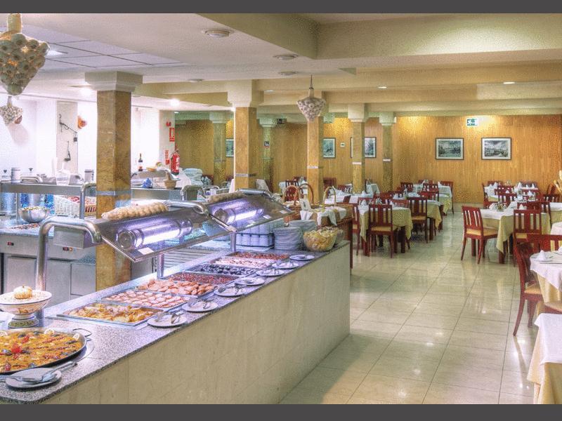 Hotel Carlos I Бенидорм Экстерьер фото
