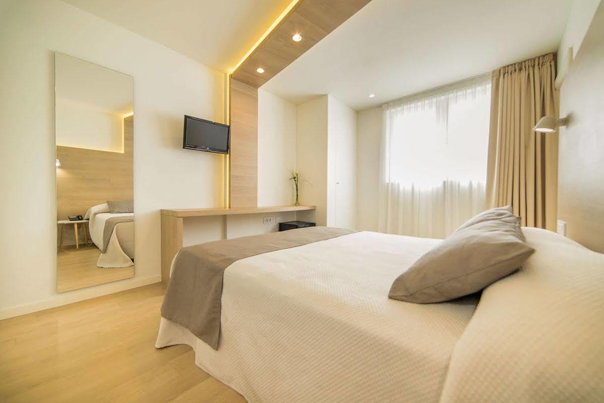 Hotel Carlos I Бенидорм Экстерьер фото